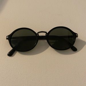 PERSOL Typewriter Evolution Black Sunglasses